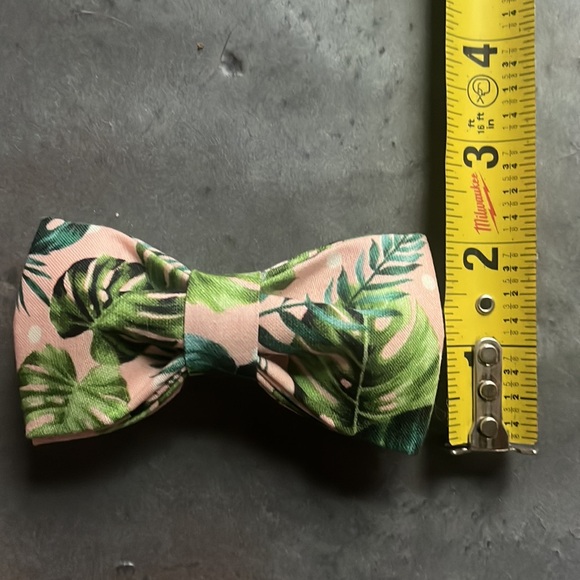 Tropical Pink and Green Bow Tie for Pet - Picture 5 of 5